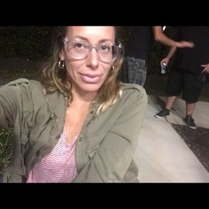 Meet your Posher, Karla